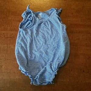 Baby Gap one piece/ bodysuit